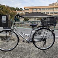 26インチ自転車後ろカゴ付きライト付き