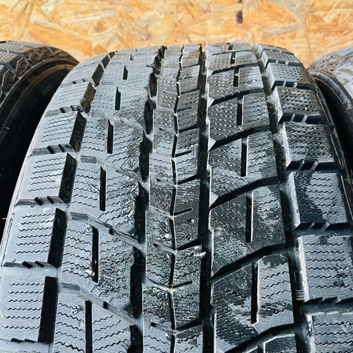 走行少　DUNLOP ダンロップ　SJ8 275/50R21 スタッドレス　タイヤ　2016年製　21インチ