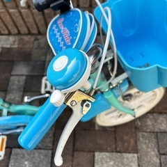 子供用自転車の画像