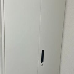 【取りに来ていただける方限定】オカムラ okamura ビラージュ Village 8VS191-Z924 ハイキャビネット ロッカー オフィス 収納 物置 書類棚の画像