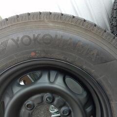 キャラバン純正ホイル、スタッドレスタイヤセットの画像