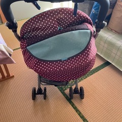 Apriba ベビーカーの画像