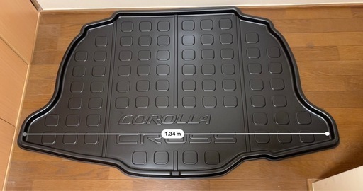 新品未使用　カローラクロス ラゲージトレイ トヨタ純正部品