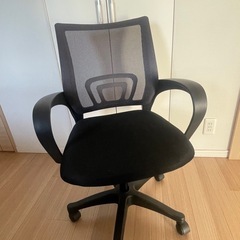 【受渡取引中】オフィスチェアの画像