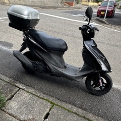 オートバイ Suzuki address 125ccの画像