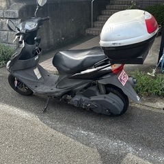 オートバイ Suzuki address 125ccの画像