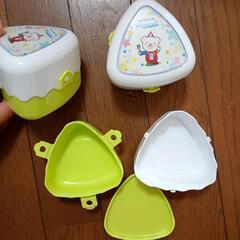 おにぎり　お弁当箱