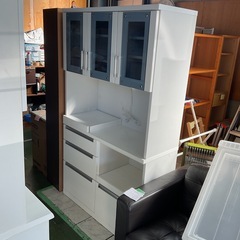 食器棚　大きめ　ブルー扉　白　中古