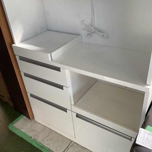 食器棚　大きめ　ブルー扉　白　中古