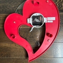 ハートの掛け時計　完動品の画像