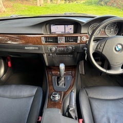 ⭕️クレジット決済OK⭕️◆車検R7年7月◆H24年BMW3シリーズ◆9.2万キロ◆純正ナビ◆黒革シート◆の画像