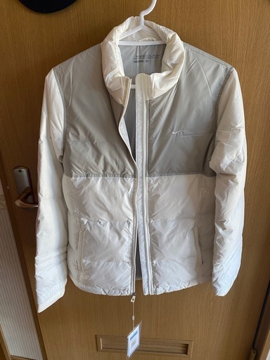 ナイキ・NIKEゴルフジャンパー・ダウン・新品レディース