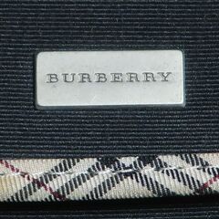 BURBERRY ポーチ ナイロン ブラックの画像