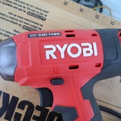 観音寺 100v 電気ドリル インパクトドライバー リョービ・京セラ製 1回使用のみ 美品 現行品 電気ドライバーの画像