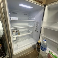 今日明日明後日の大特価　冷蔵庫　3D シャープ　2022年製の画像