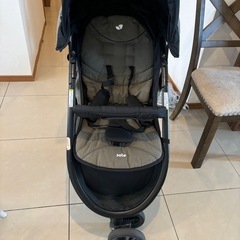 ベビーカーの画像