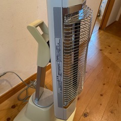 ダイキン　遠赤外線線暖房機の画像