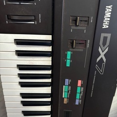 YAMAHA DX7の画像