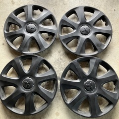 三菱純正デリカD5ホイールキャップ中古品