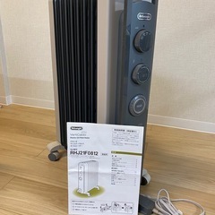 ★秋になったら値段戻します★【美品】デロンギオイルヒーター[RH...
