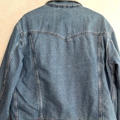 美品　Levi's  男性Sサイズ　アウターの画像