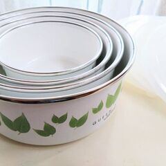 フタ付き保存容器　４個セットの画像