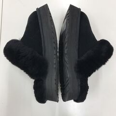 UGG　ムートンスリッパ　ブラック　25cm【ジャングルジャングルイズミヤ広陵店】の画像