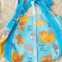 　未使用品　トムジェリのバッグの画像