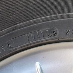 ハイエーススタッドレスアルミ付き4本の画像