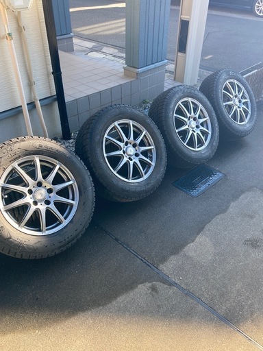 アルファード20スタッドレスタイヤホイール付