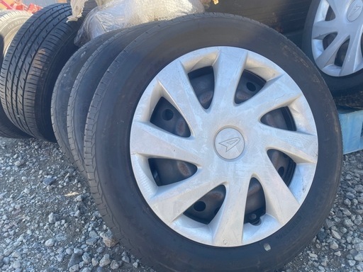 中古タイヤ付きアルミホイール