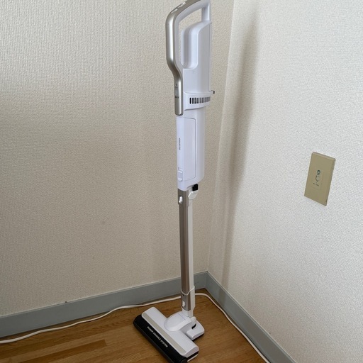[商談中] 掃除機　極細軽量スティッククリーナー　アイリスオーヤマ