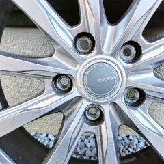 『値下げ』225/60R18 ヨコハマ スタッドレスタイヤ iceGUARD G075 の画像