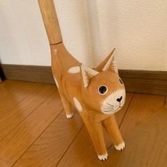 かわいいしっぽが長い猫　猫の置物　木製　猫　インテリア 雑貨 ね...