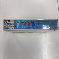 ガンダム　武器セット【ジャングルジャングルイズミヤ広陵店】の画像