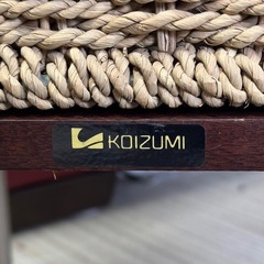 【美品‼️】高級♪ コイズミ 31cm幅4段ミニラック シェルフ 多目的棚 編み込みカゴ付き アイアンフレーム 木製ダークブラウン♪の画像
