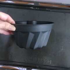 ミニクグロフ型　テフロン加工　パンの型の画像