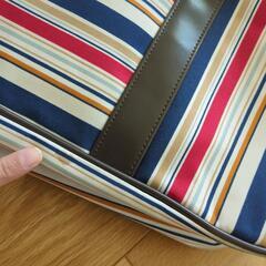 ボストンバッグの画像