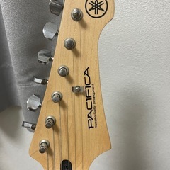【交渉中】YAMAHAエレキギター一式（ケース・スタンド付き）の画像