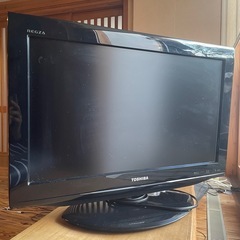 液晶カラーテレビ 22RE2【22インチ】 ★リモコン、B-CA...