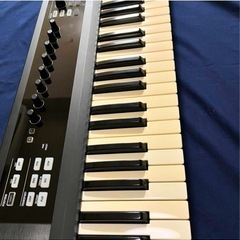 Komplete Kontrol S49 MK1の画像