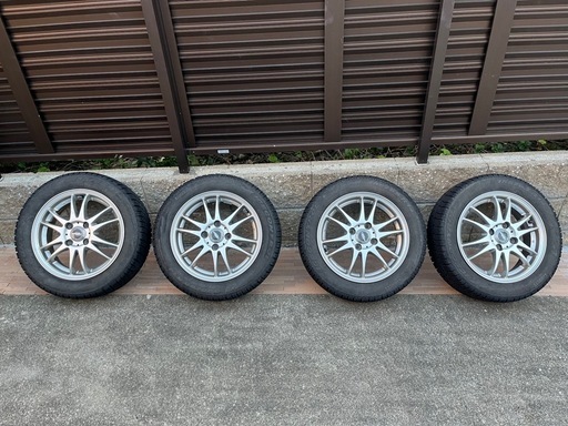 スタッドレス　155 65 r14 軽自動車などに