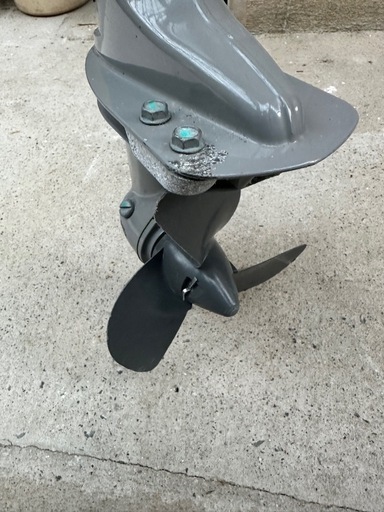  ホンダ 2馬力 船外機 ＋オマケの 
ゴムボート 