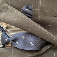 
子ども130cmスーツの画像