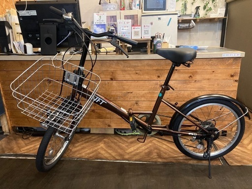 【SALE！11月30日まで全品防犯登録無料！訳あり！後輪タイヤ・後輪チューブ新品！】6段変速　20インチ折りたたみ自転車　ブラウン