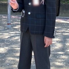 
子ども130cmスーツの画像