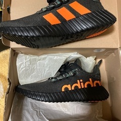 未使用　アディダス　26.5 IG7540の画像