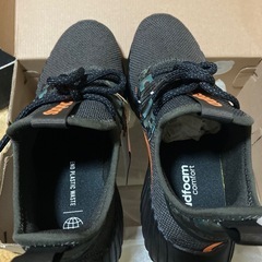 未使用　アディダス　26.5 IG7540