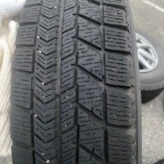 スタッドレスタイヤ　ブリザックVRX 145/80/R13  アルミ付　エブリィの画像