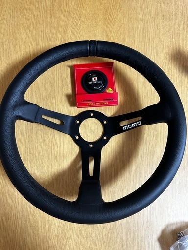 モモ　ステアリング　フルスピード